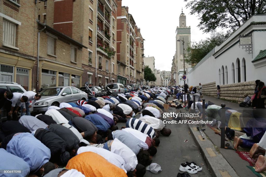 India or Islam: What Do Indian Muslims Choose? 3 image 2